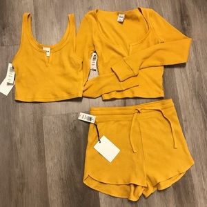 NWT Aritzia Three Piece Set